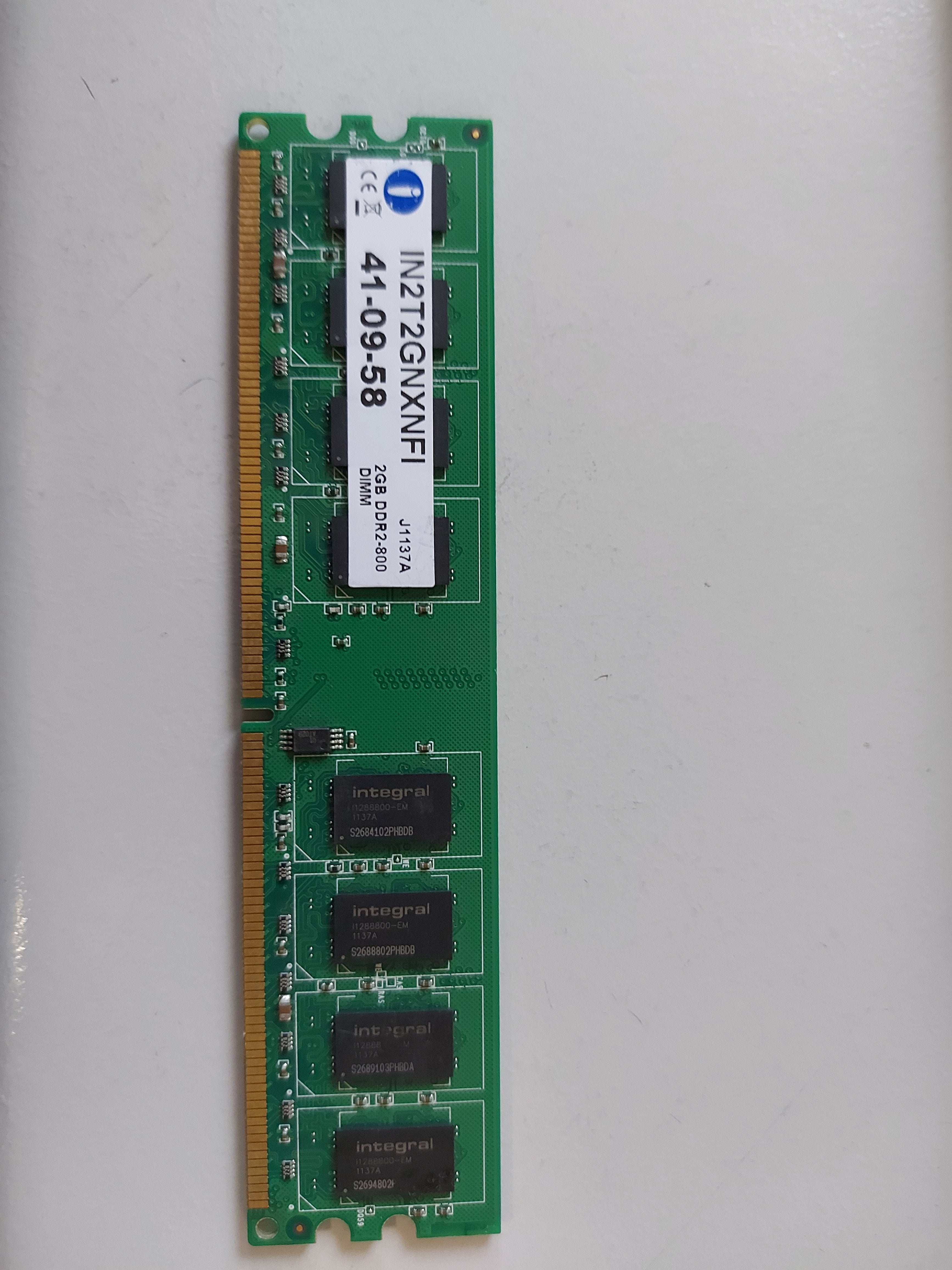 Integral 2GB PC2-6400 DDR2-800MHz non-ECC Unbuffered CL6 240-P DIMM IN2T2GNXNFI