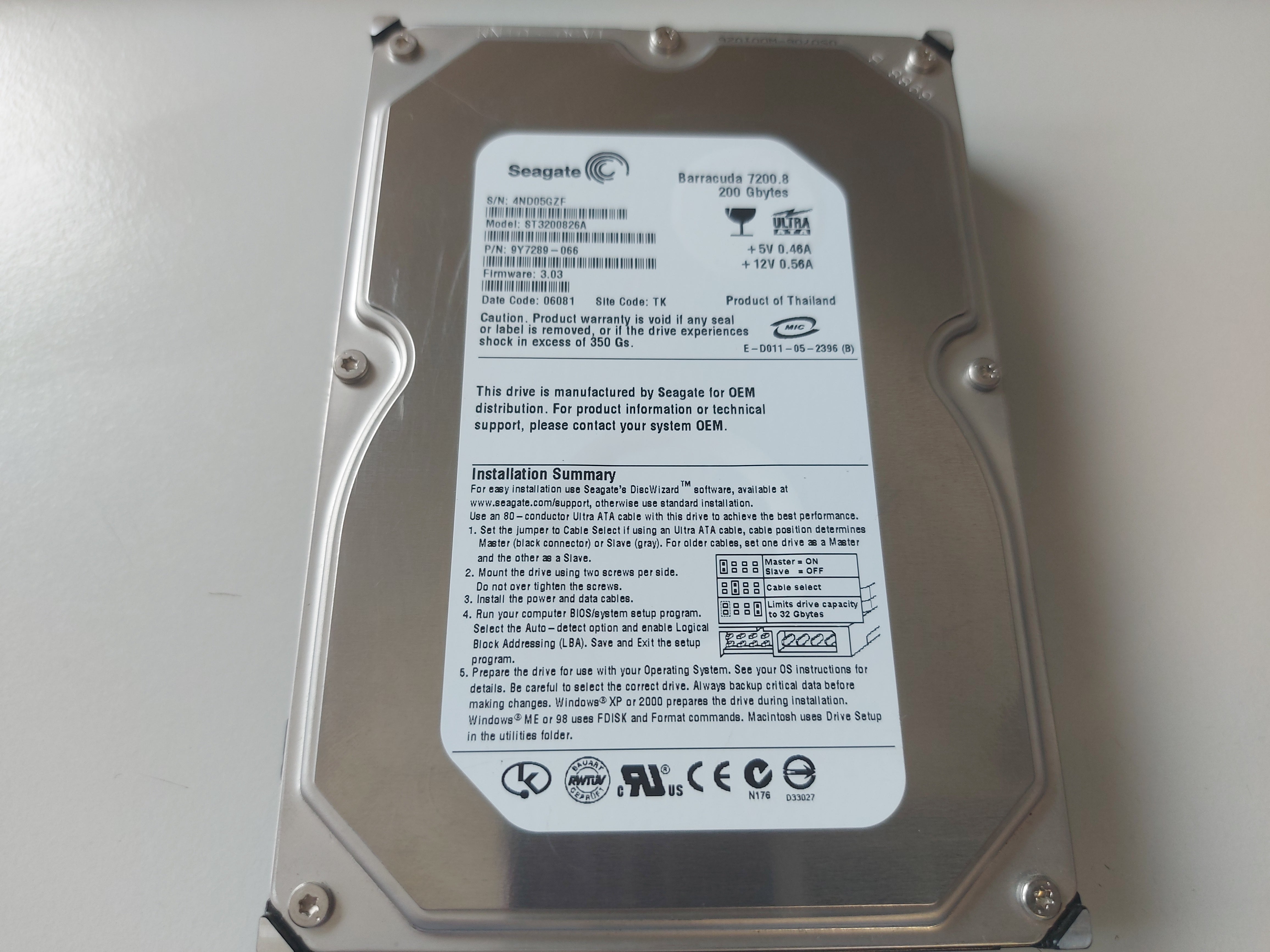 Seagate 200GB 7200rpm 3.5in IDE HDD ( ST3200826A 9Y7289-066 ) USED