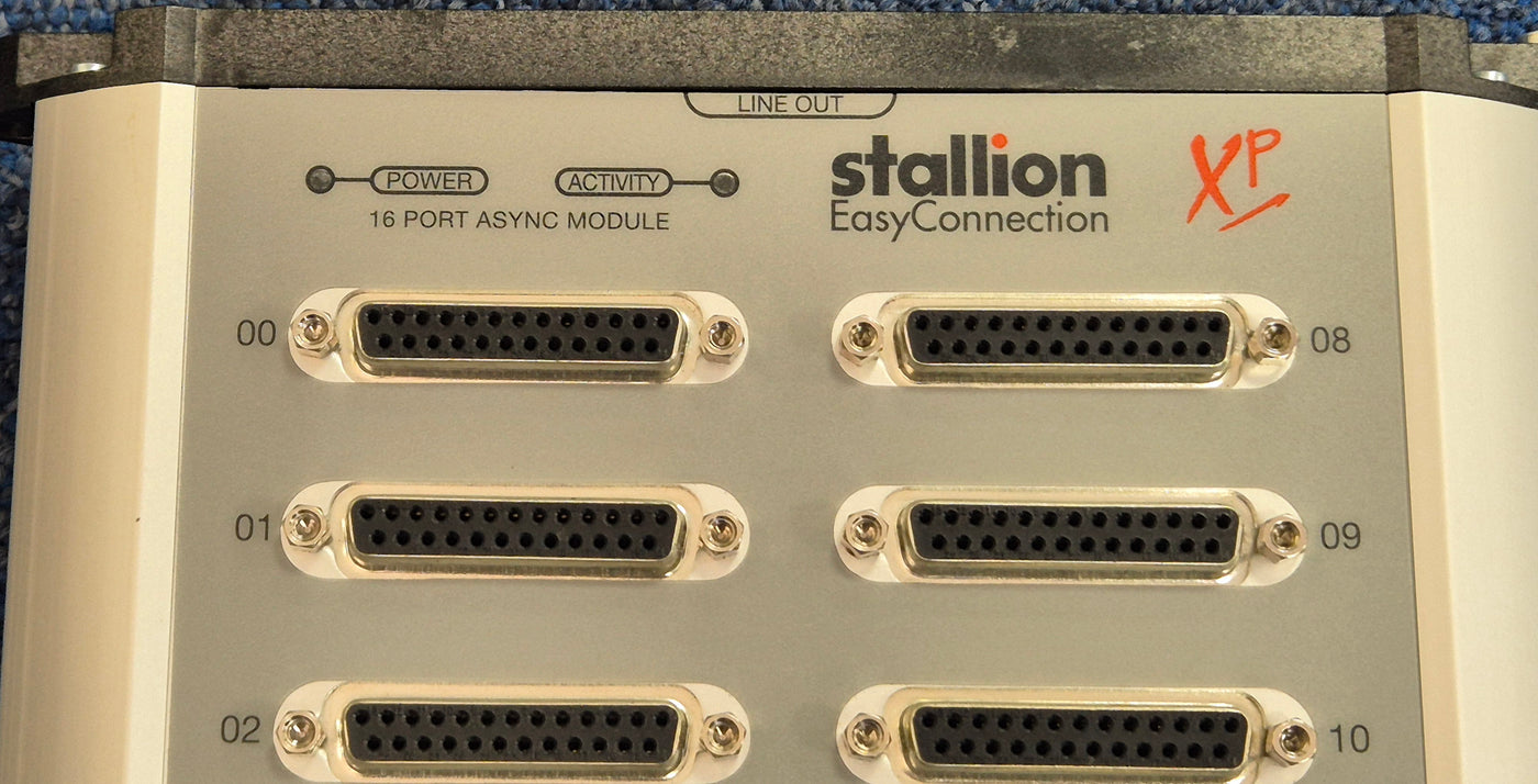 Stallion XP Easy Connection 16-Port ASYNC Panel ( 980040 ) USED