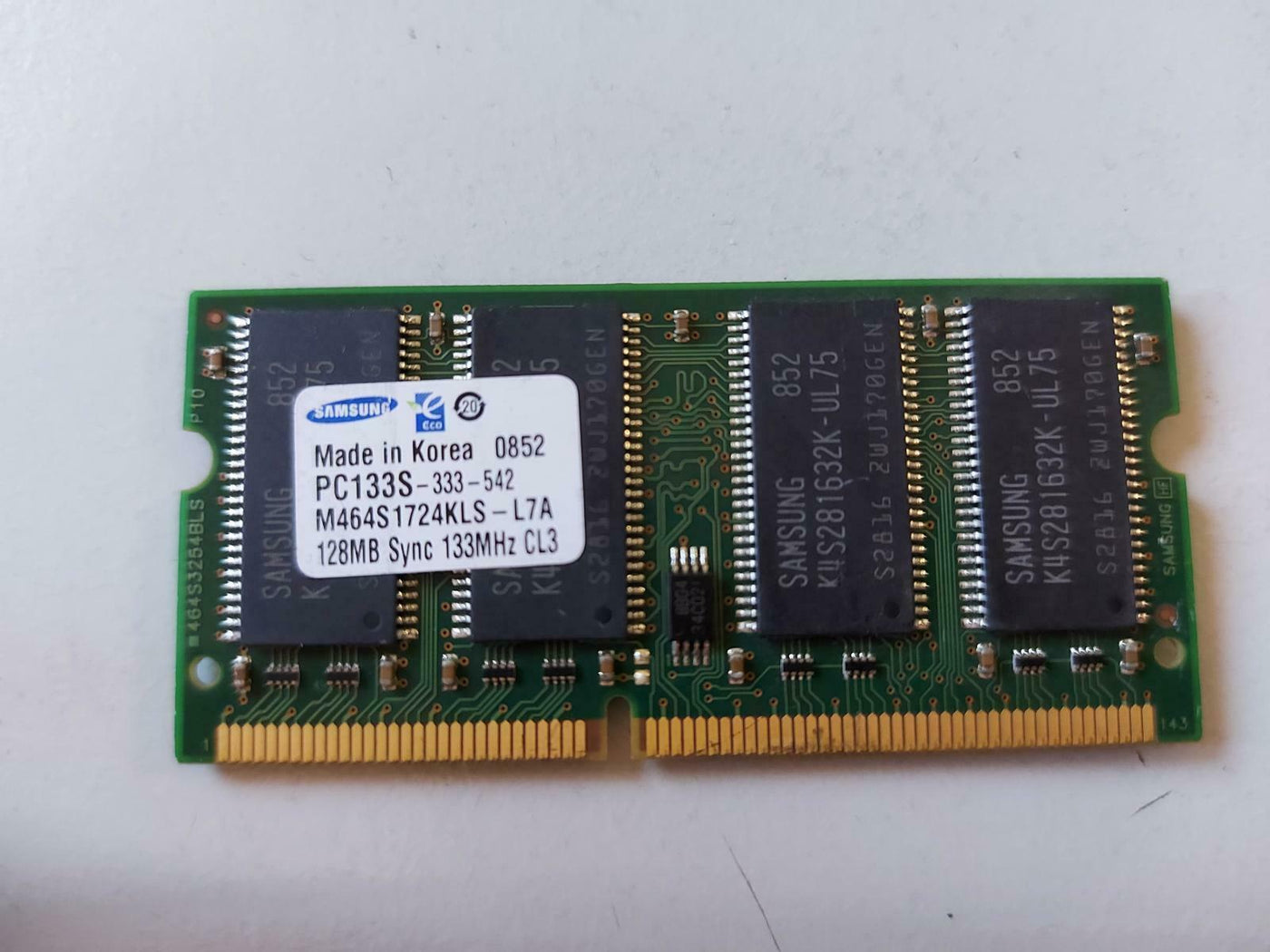 Samsung 128MB SODIMM Non Parity PC 133 133Mhz Memory ( M464S1724KLS-L7A ) REF