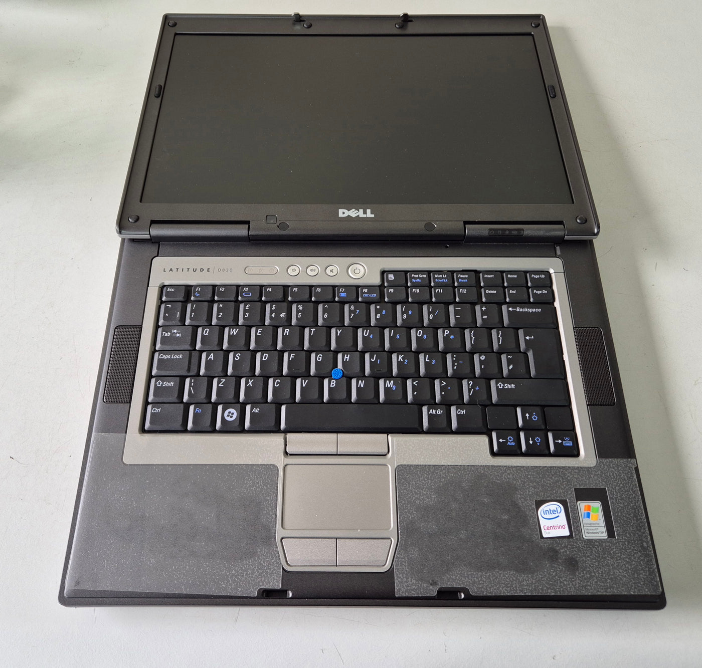 Dell Latitude D830 Core 2 Duo 2.2GHz 4GB RAM DVD NO HDD NO OS 15.4" BATTERY NOT HOLDING CHARGE ( PP04X ) USED