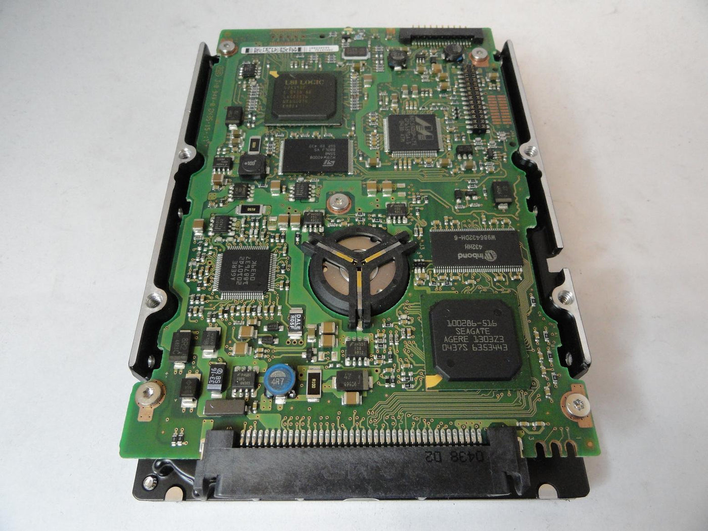 PR23942_9V3006-034_Seagate IBM 73GB SCSI 80 Pin 10000rpm 3.5in HDD - Image2