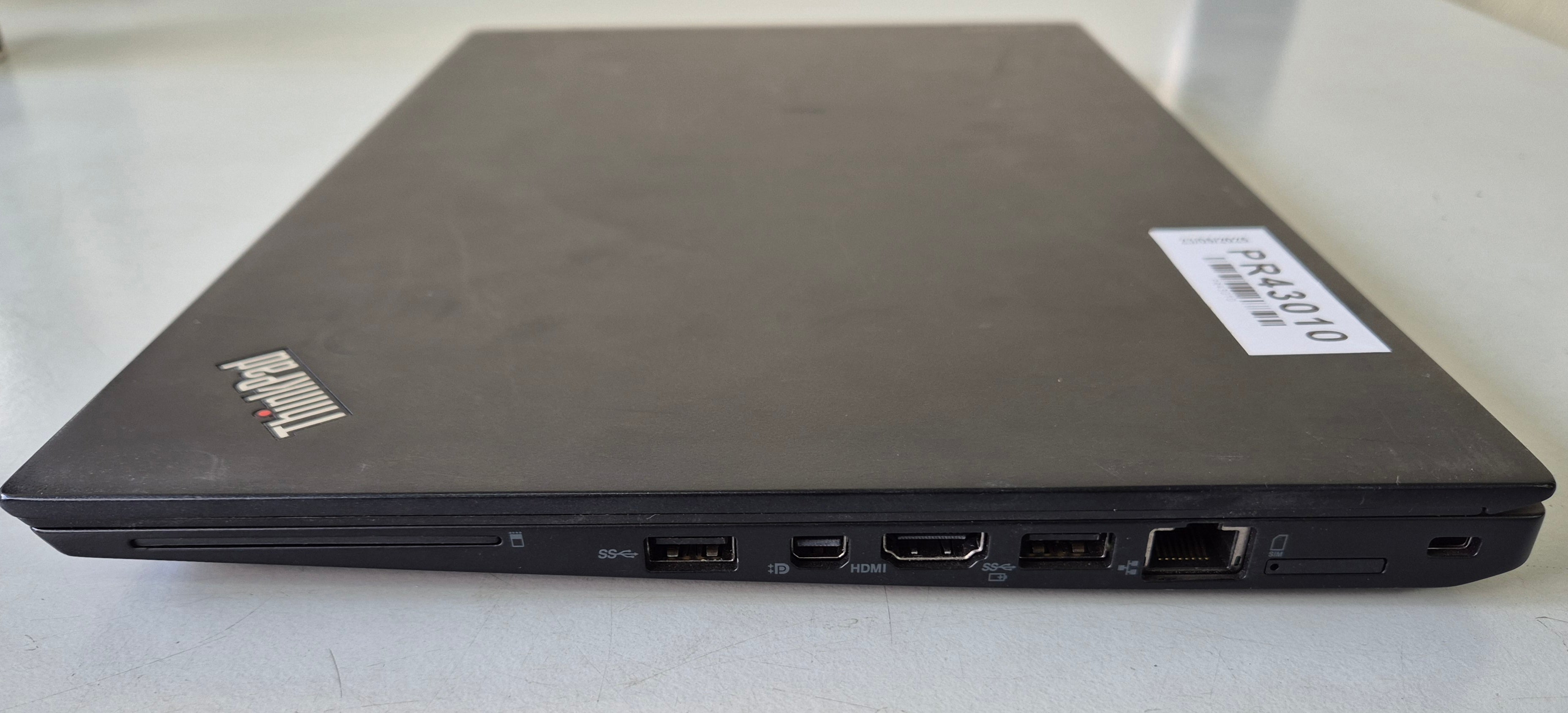 Lenovo ThinkPad T460s 250GB SSD 8GB RAM i5 Win10 14" SPR - NO KEYBOARD/ADAPTER