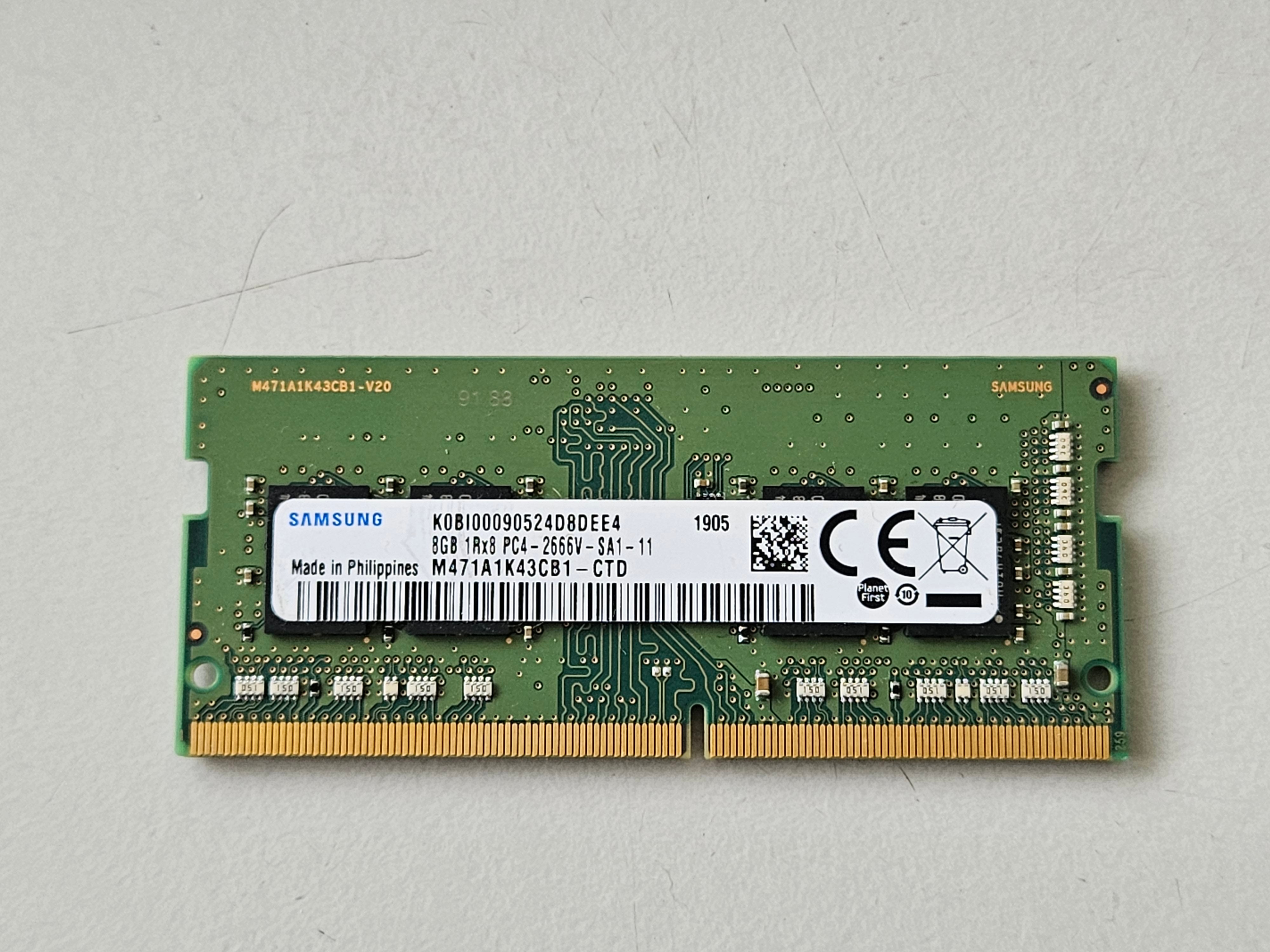 Samsung HP 8GB DDR4-2666MHz PC4-21300 non-ECC Unbuffered CL19 260-Pin SoDimm ( M471A1K43CB1-CTD 862398-850 ) REF