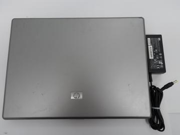 6720s - HP Compaq 6720s 1Gb Ram 1.6Ghz No HDD Laptop - Silver & Black - With PSU – Scratched - CD-RW/DVD-Rom Drive - Chipped LCD Screen - USED