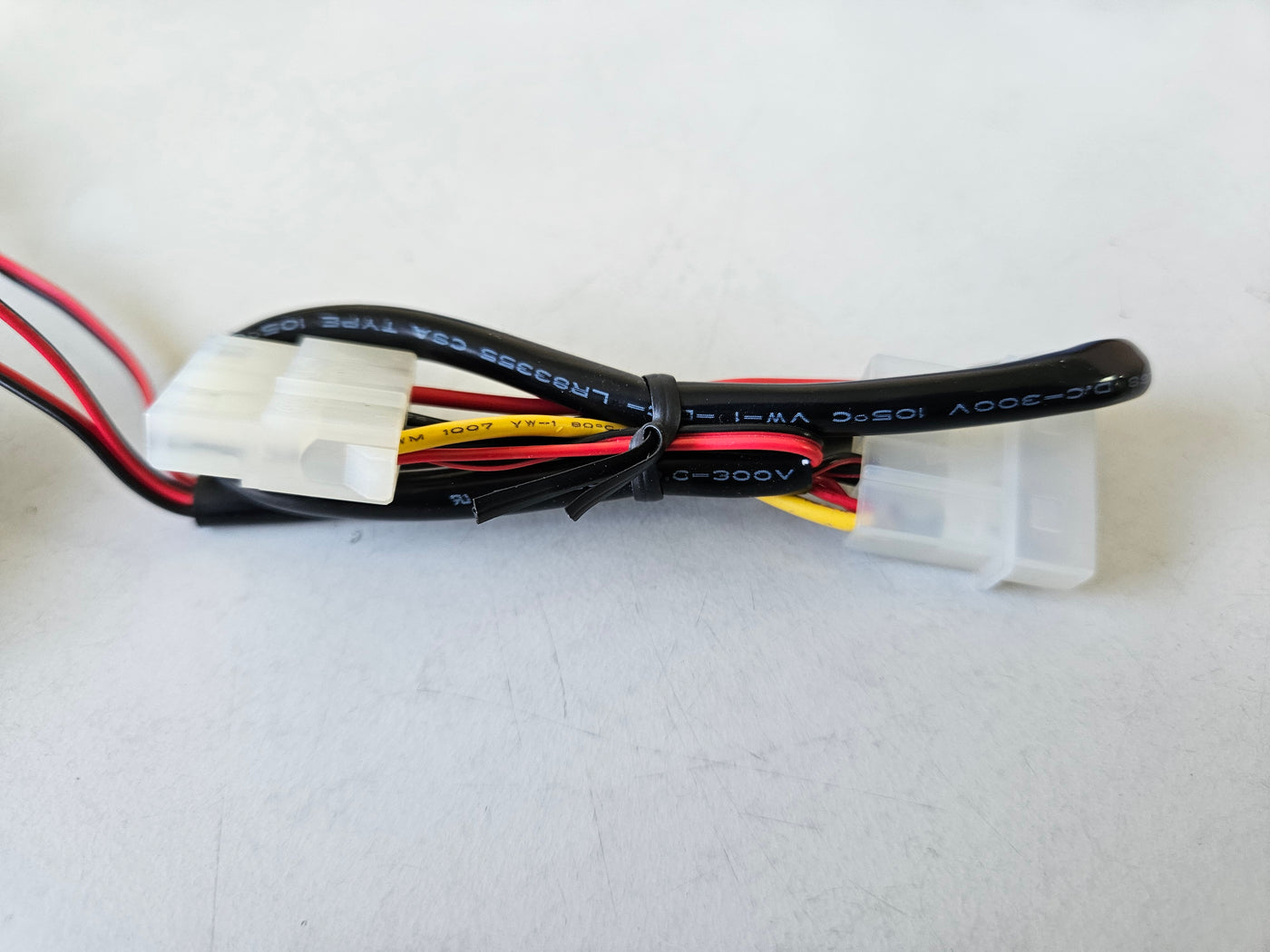 Evercool DC12V 0.08A 0.96W Ball Bearing Fans, 4Pin Molex 2wire ( EC4020M12C ) USED