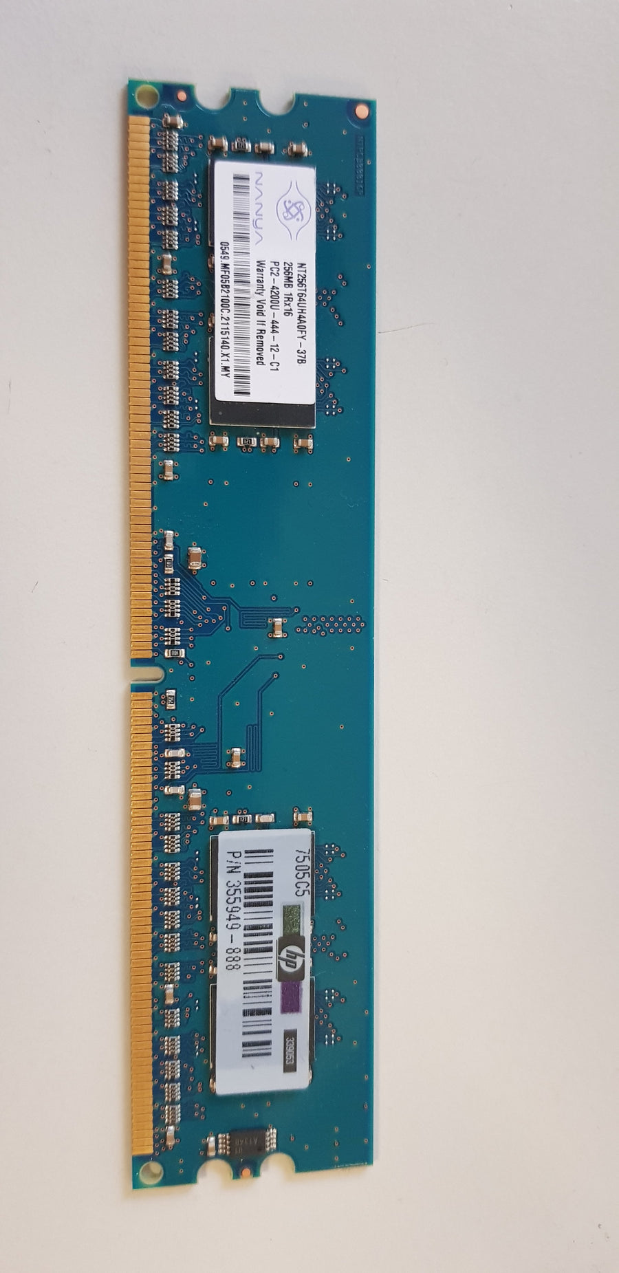 Nanya / HP 256MB PC2-4200 DDR2-533MHz non-ECC Unbuffered CL4 240-Pin DIMM Single Rank Memory Module (NT256T64UH4A0FY-37B / 355949-888)