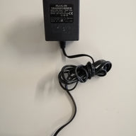 PLUG IN TRANSFORMER WP57121DB 240 V IN 12 V OUT ( WP57121DB USED )