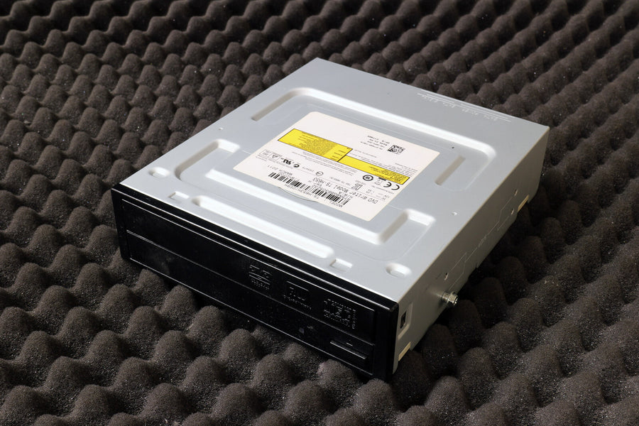 Dell TS-H653 16x SATA Internal DVDRW Dual Layer Black Bezel Optical Drive ( TS-H653H/DEBH 01Y66R ) USED