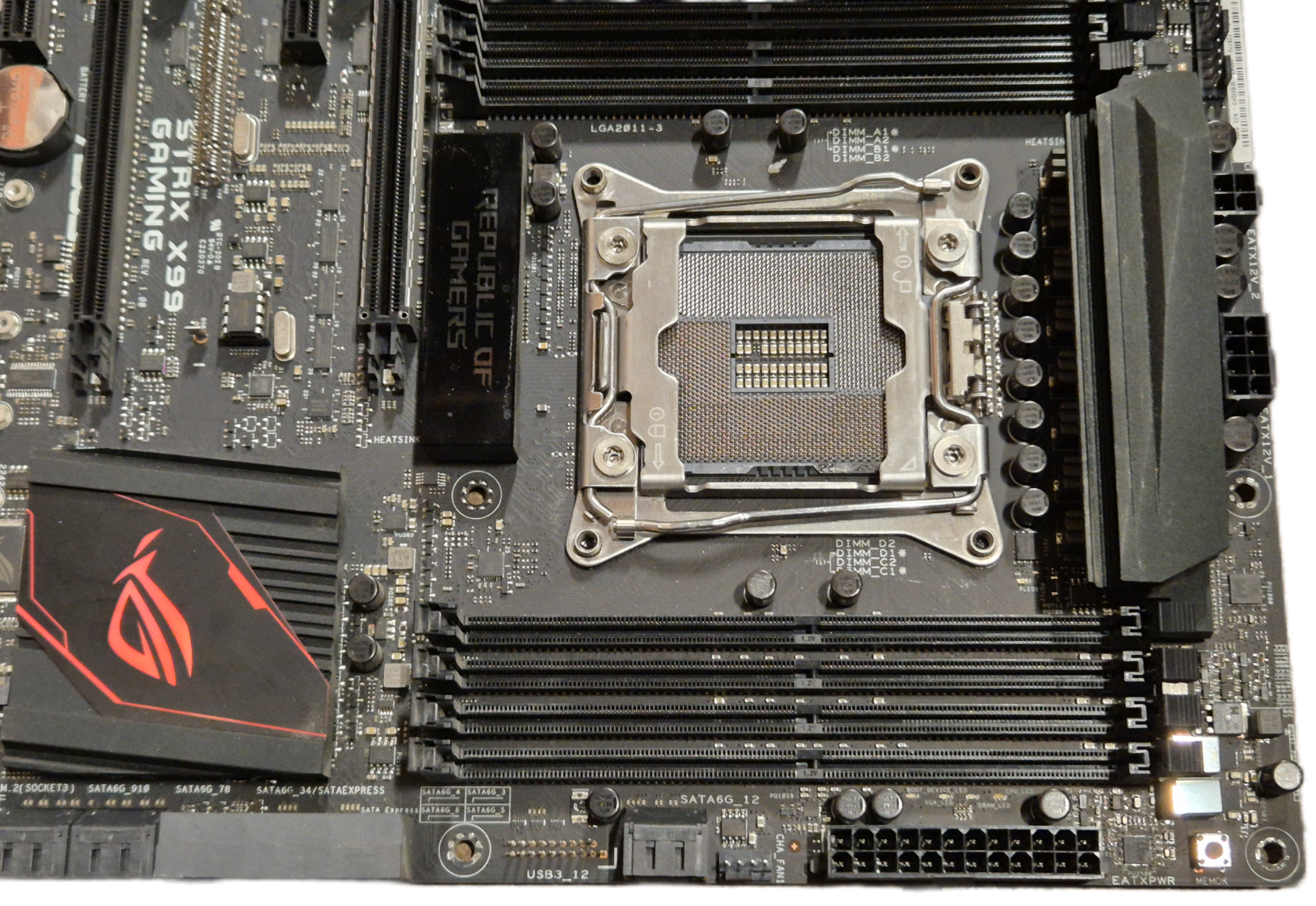 ASUS ROG STRIX X99 Gaming Motherboard LGA2011-3 DDR4 ATX - NO PCIEx4 connector USED