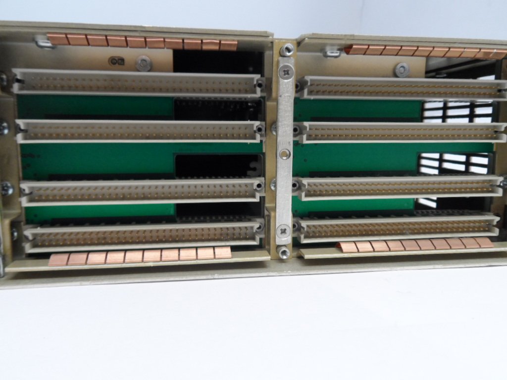 PR16182_Indigo 2_Crystal Vision Indigo 2 - 2U 19" Wide Modular Rack - Image4