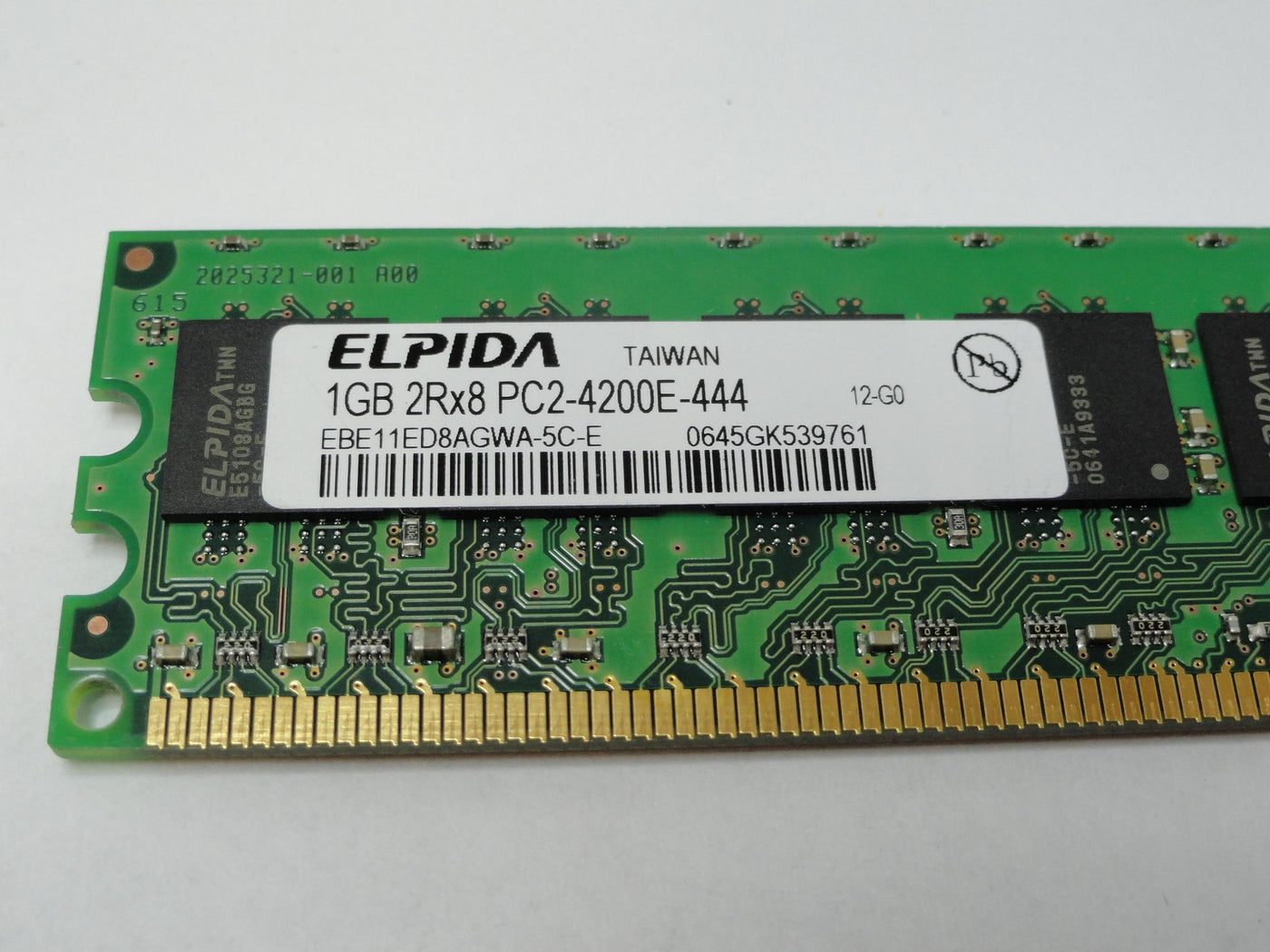 PC2-4200E-444 - Elpida 1GB 240p PC2-4200 CL4 18c 64x8 DDR2-533 2Rx8 1.8V ECC DIMM memory module - Refurbished