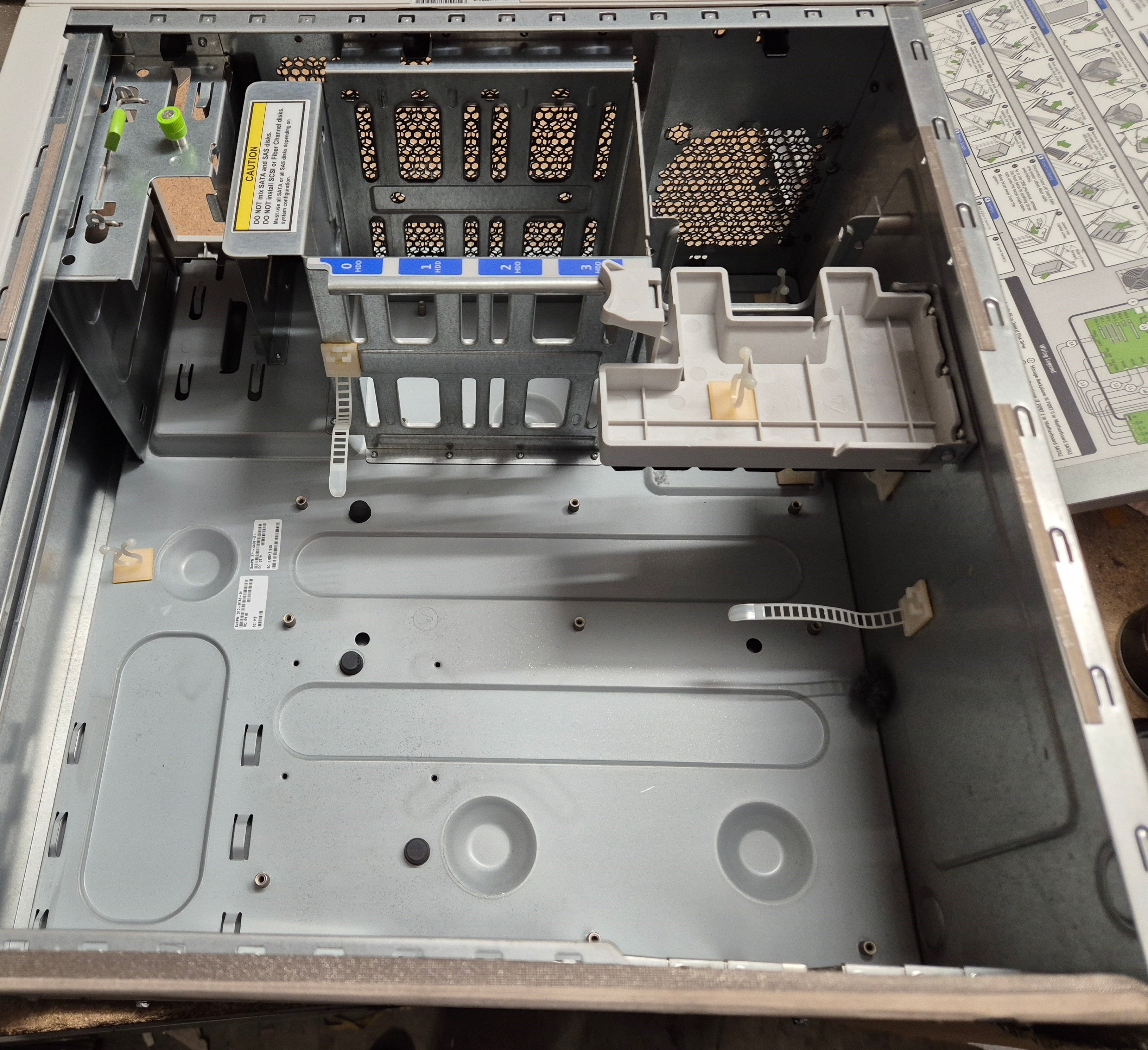 Sun Ultra 24 Bare Case 267-2839-01 ( 267-2839-01 ) USED