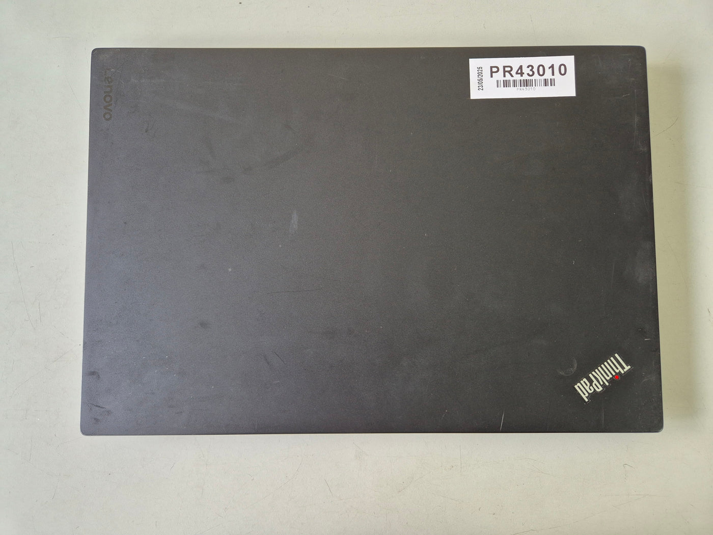 Lenovo ThinkPad T460s 250GB SSD 8GB RAM i5 Win10 14" SPR - NO KEYBOARD/ADAPTER
