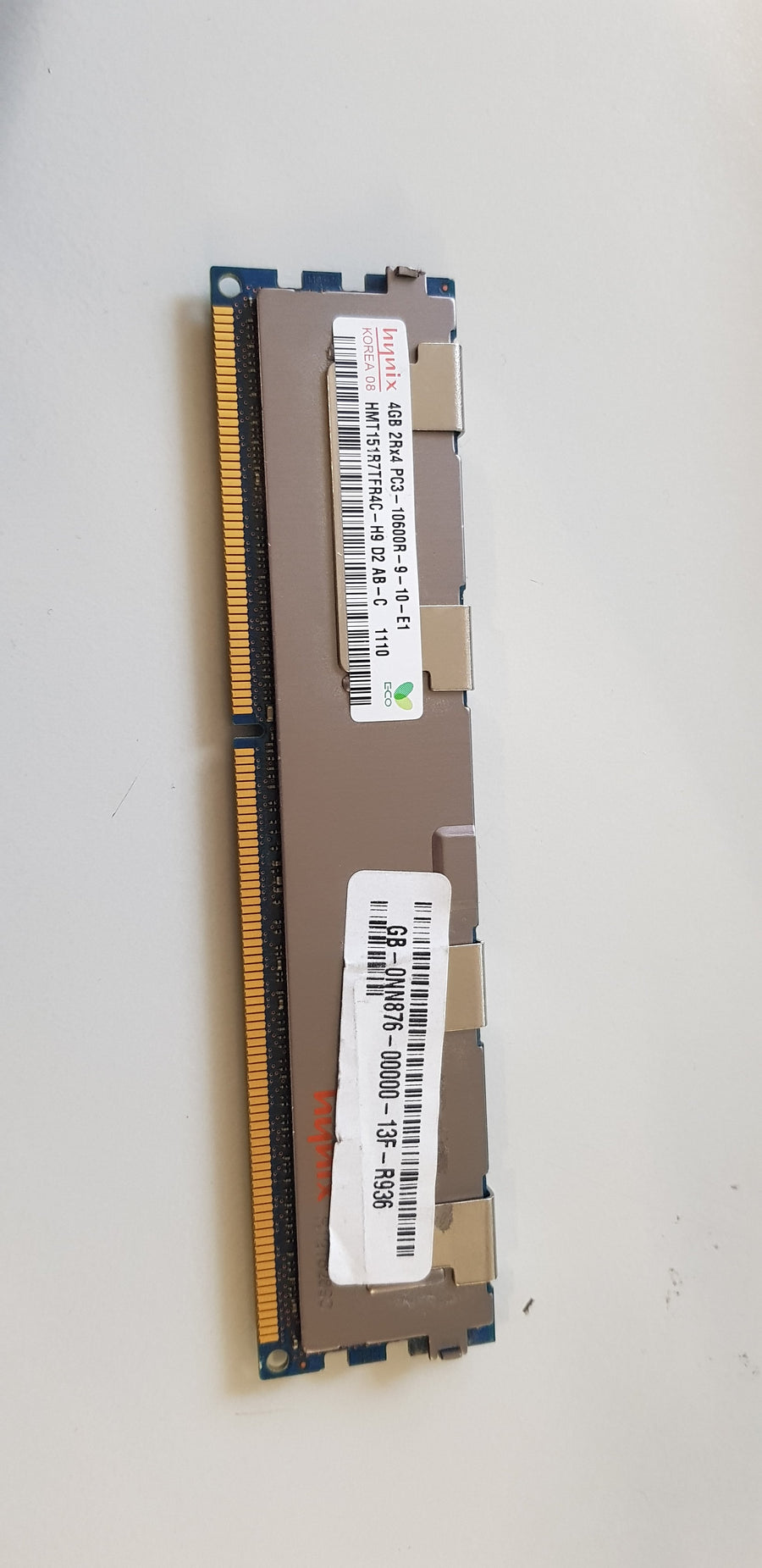 Hynix 4GB 2Rx4 PC3 10600 DDR3-1333MHz ECC Registered CL9 240-Pin DIMM Dual Rank Memory Module (HMT151R7TFR4C-H9)