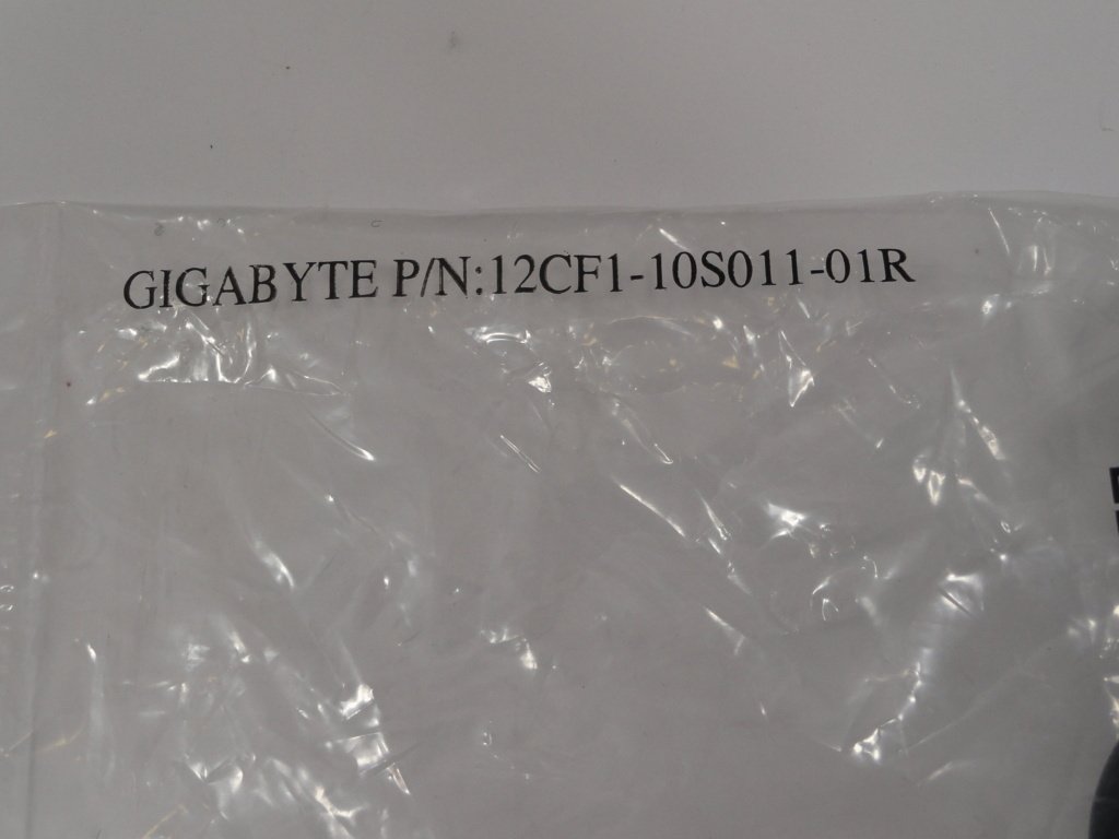 PR13254_12CF1-10S011-01R_nVidia Gigabyte Breakout HDTV Cable - Image4