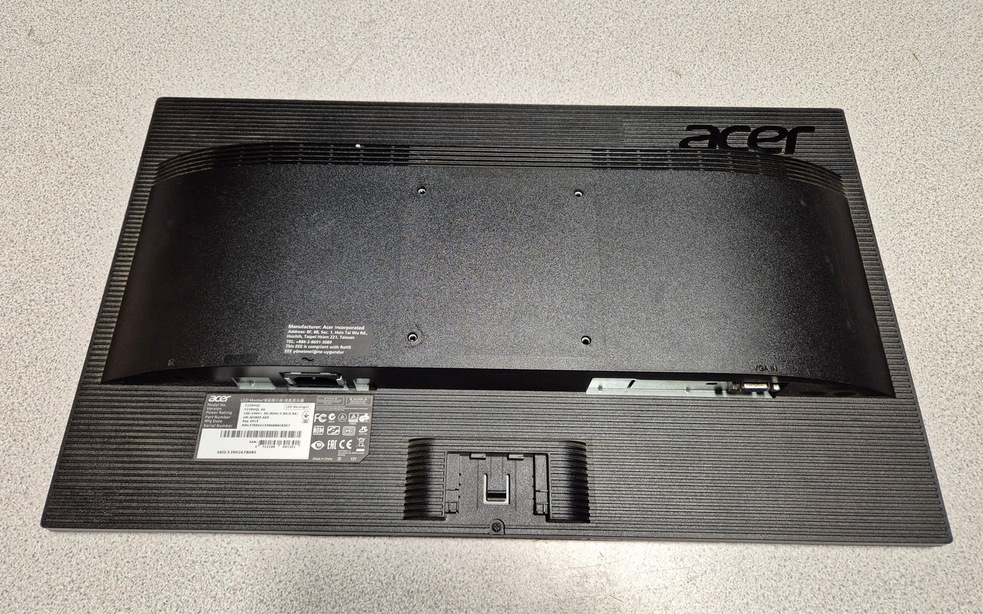 Acer V226HQL 21.5" VGA Full HD Monitor & Stand ( V226HQL Ab UM.WV6EE.A05 ) USED