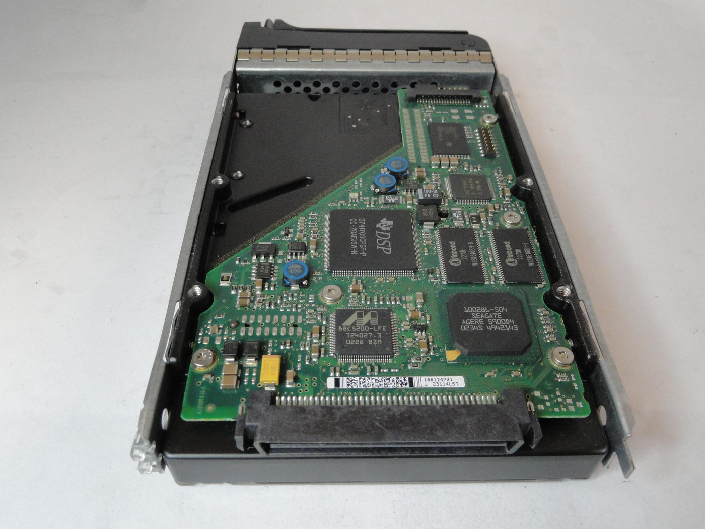 PR21891_9T9001-039_Seagate Dell 36GB SCSI 80 Pin 10Krpm 3.5in HDD - Image2
