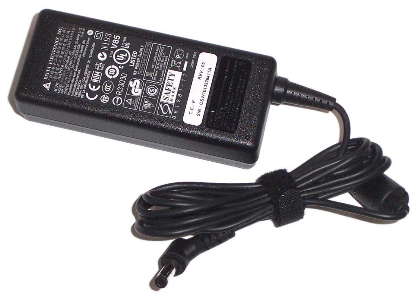 DELTA ELECTRONICS AC/DC Adaptor (ADP 65JH AB USED)