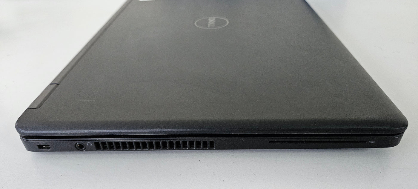 Dell Latitude E5450 320GB HDD 8GB i5-5300U 2.3GHz Linux Mint 21.3 ( P48G ) USED Damaged Plastics