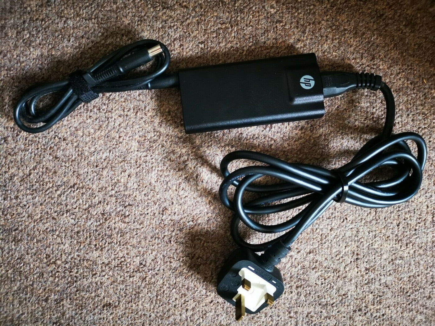 Genuine HP Travel Adapter Black Plug 19.5V 3.33A (HSTNN DA14 574487 001 USED)