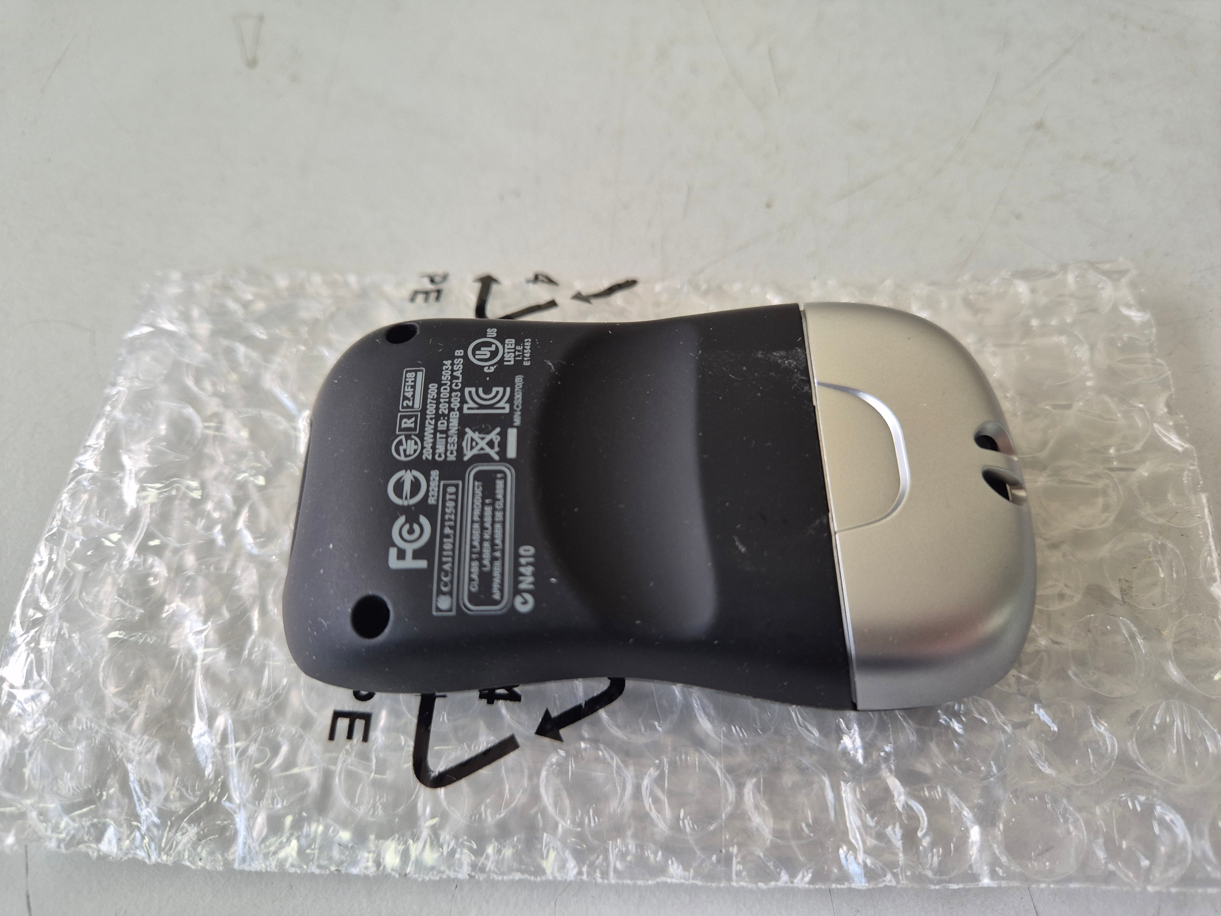 Motorola Symbol CS3070 Bluetooth Barcode Scanner ( CS3070-SR10007WW ) USED