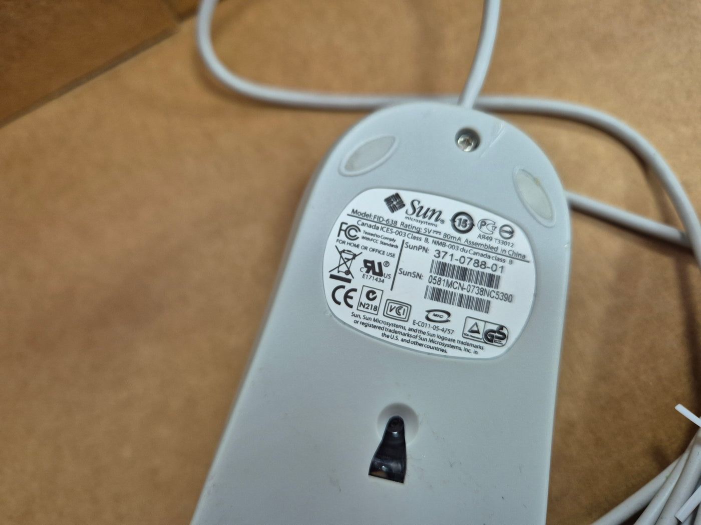 SUN Microsystems Type 7 USB Euro UNIX Keyboard and Mouse Combo ( 525-1612-02 320-1367-02 X3759A ) NOB