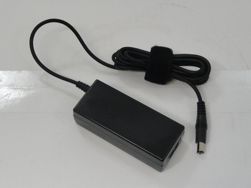 PA3241E-1ACA - Toshiba 15v DC 3A Power Adaptor - NOB