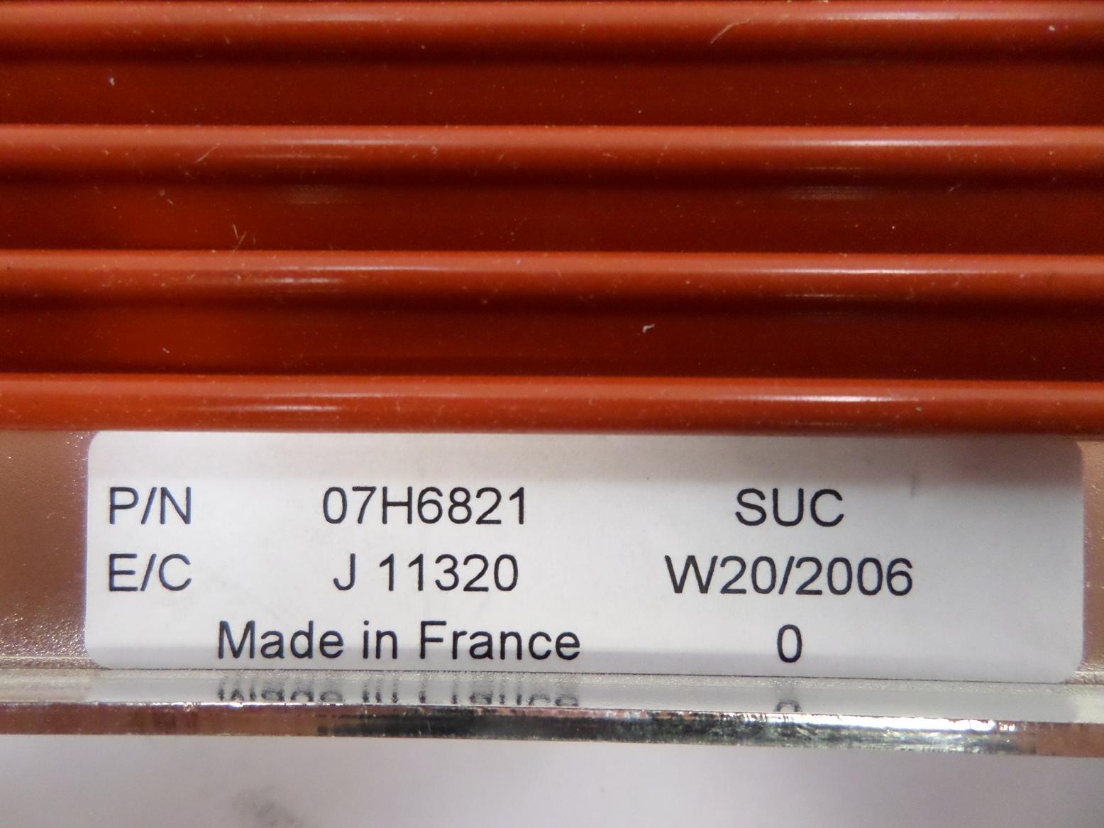 IBM Frame Bracket Clamp ( 07H6821     IBM )