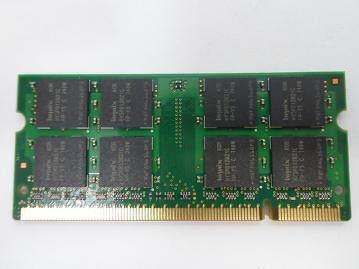 PR20627_HYMP512S64CP8-Y5_Hynix 1GB PC2-5300 CL5 16c 64x8 2Rx8 1.8V SODIMM - Image3