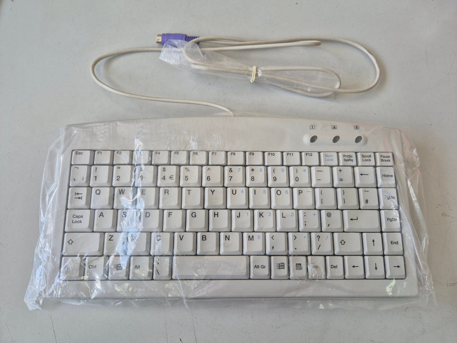 JME-8231 White UK PS/2 Industrial Keyboard ( K8231 ) REF