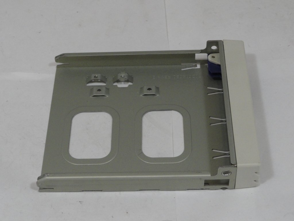 PR12098_RID014020_Generic HDD Caddy Off White & Grey - Image2