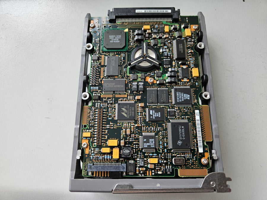 Seagate Sun 9.1GB SCSI 80 Pin 10Krpm 3.5in HDD in Caddy ( ST39103LC 9L9006-026 3900009-02 5403923-01 ) USED