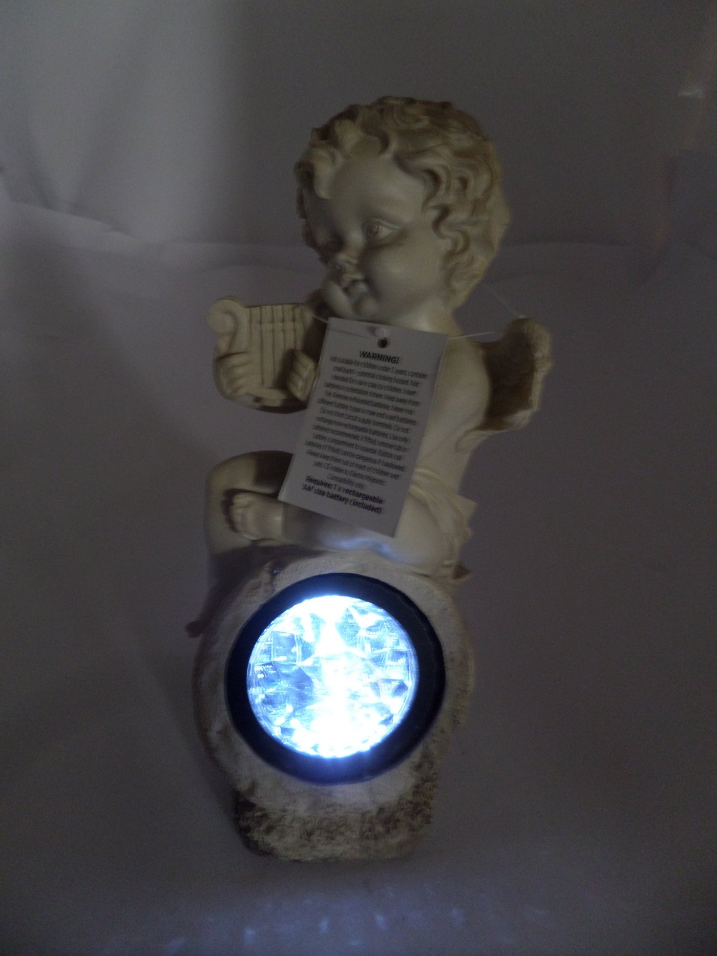 PR26255_BS122163_Premier cherub with solar white light - Image6