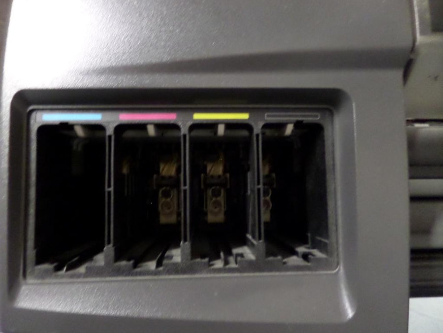C6074B - HP DesignJet 1050c Wide Format Printer - Charcoal Gray - Missing Ink & Cover & Print Heads - SPR