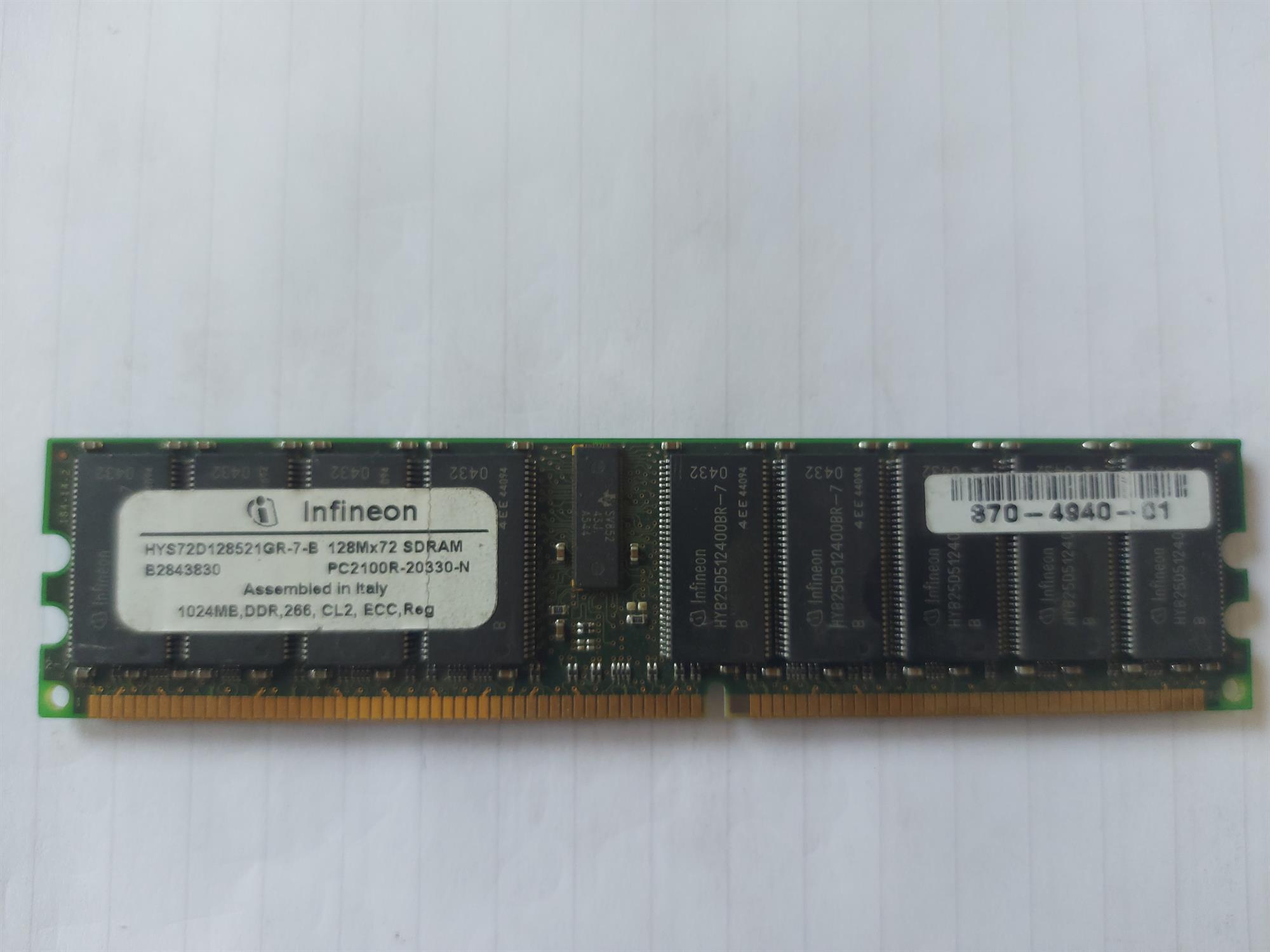 Infineon Sun 1GB DDR-266MHz PC2100 ECC Registered CL2.5 184-Pin DIMM Memory Module (HYS72D128521GR-7-B 370-4940-01)