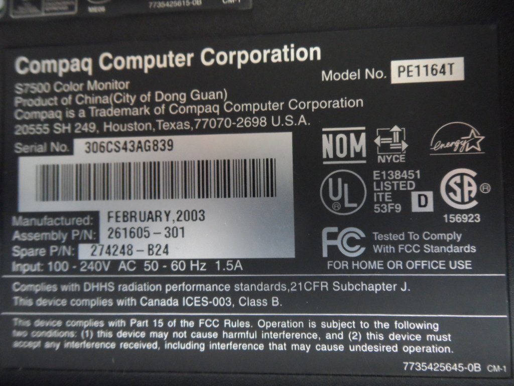 7500 - Compaq 7500 17"CRT Monitor - Black & Silver - Refurbished