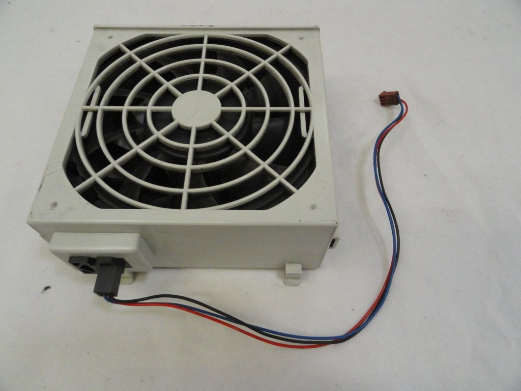 PR11166_FFB1212EHE_DC Brushless Fan With White Cover - Image3
