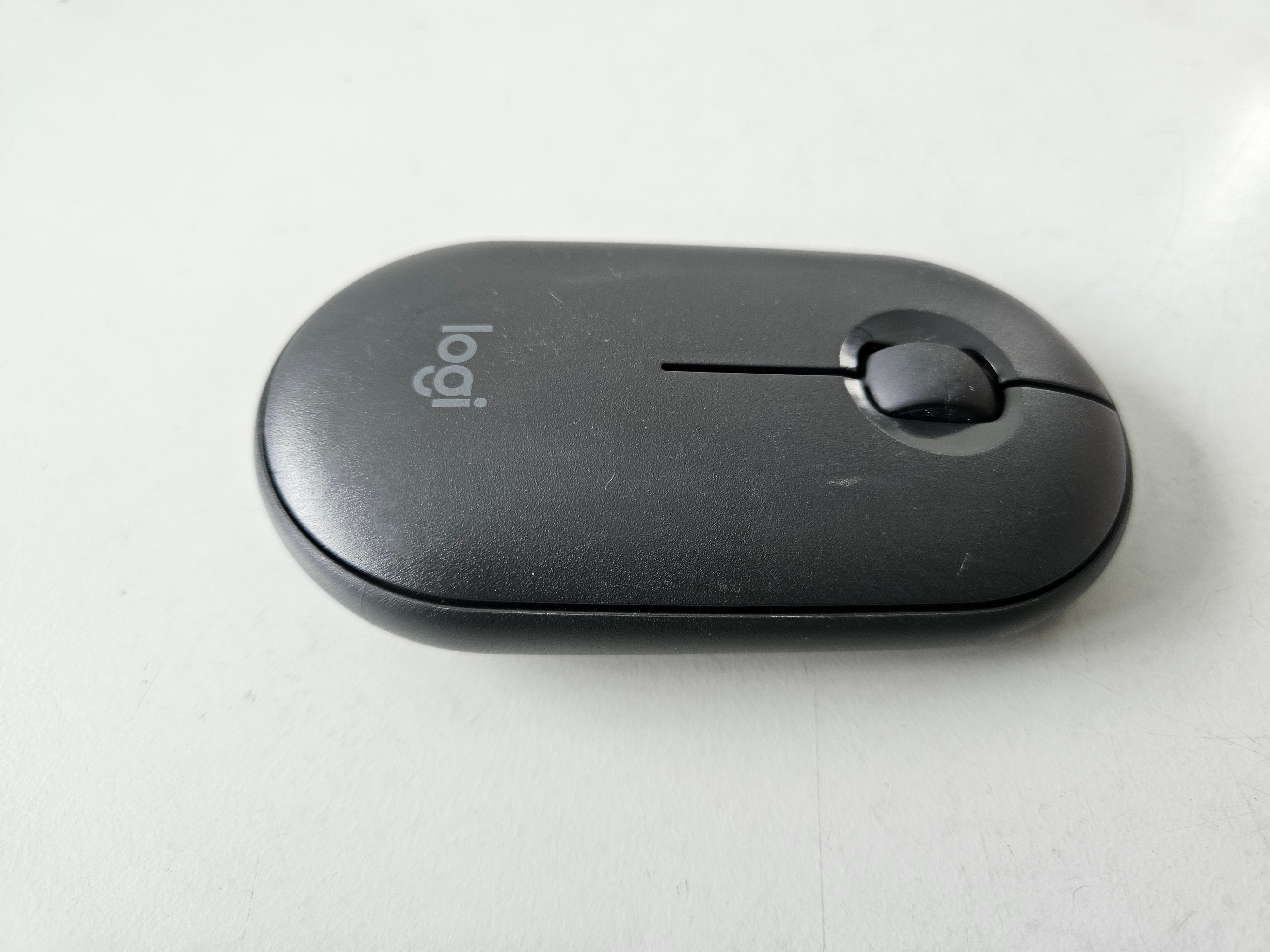 Logitech Pebble M350 Wireless Optical Mouse - graphite ( MR0075 ) USED