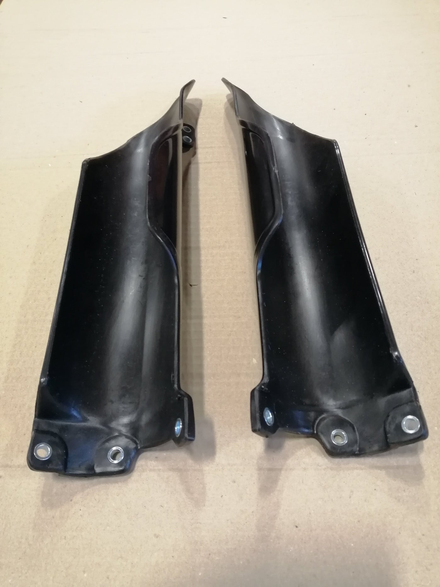 KAWASAKI FORK SLIDER PROTECTORS ( KA0470#001 NOB )