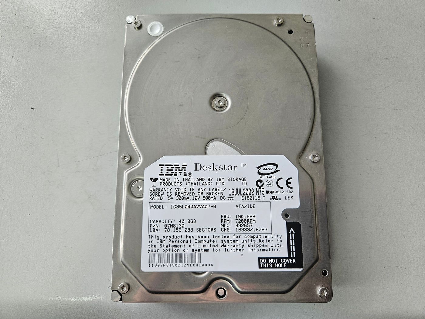 IBM 40GB IDE 7200rpm 3.5in HDD ( 07N8130 IC35L040AVVA07-0 19K1568 ) REF