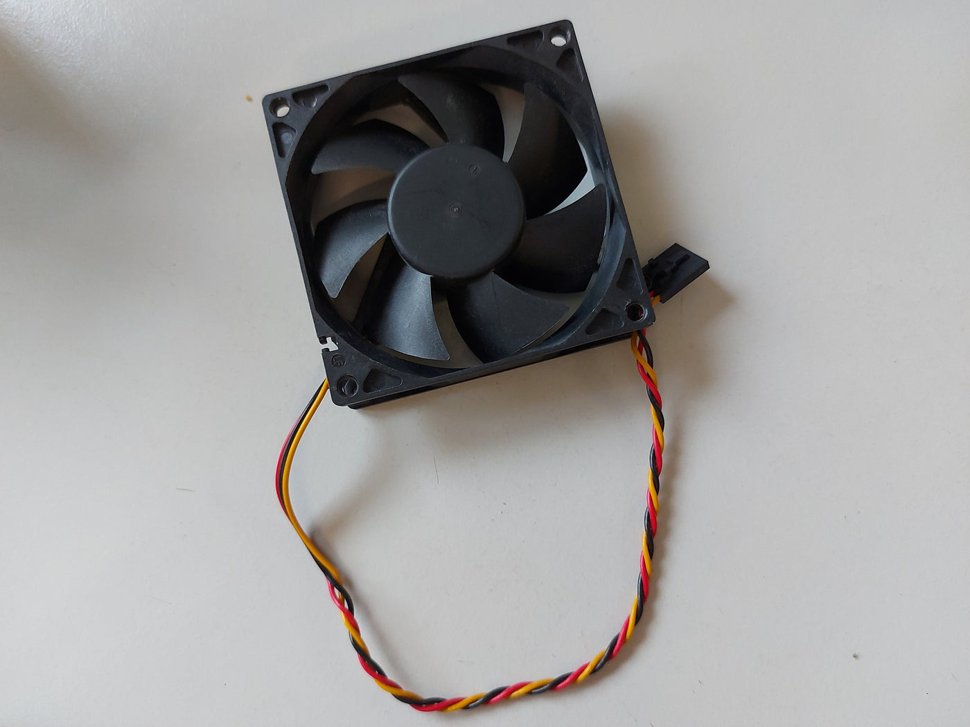 SUPERRED PC Square server fan DC12V0.30A 3 wire 3 pin connector (CHB8012DS-A5)