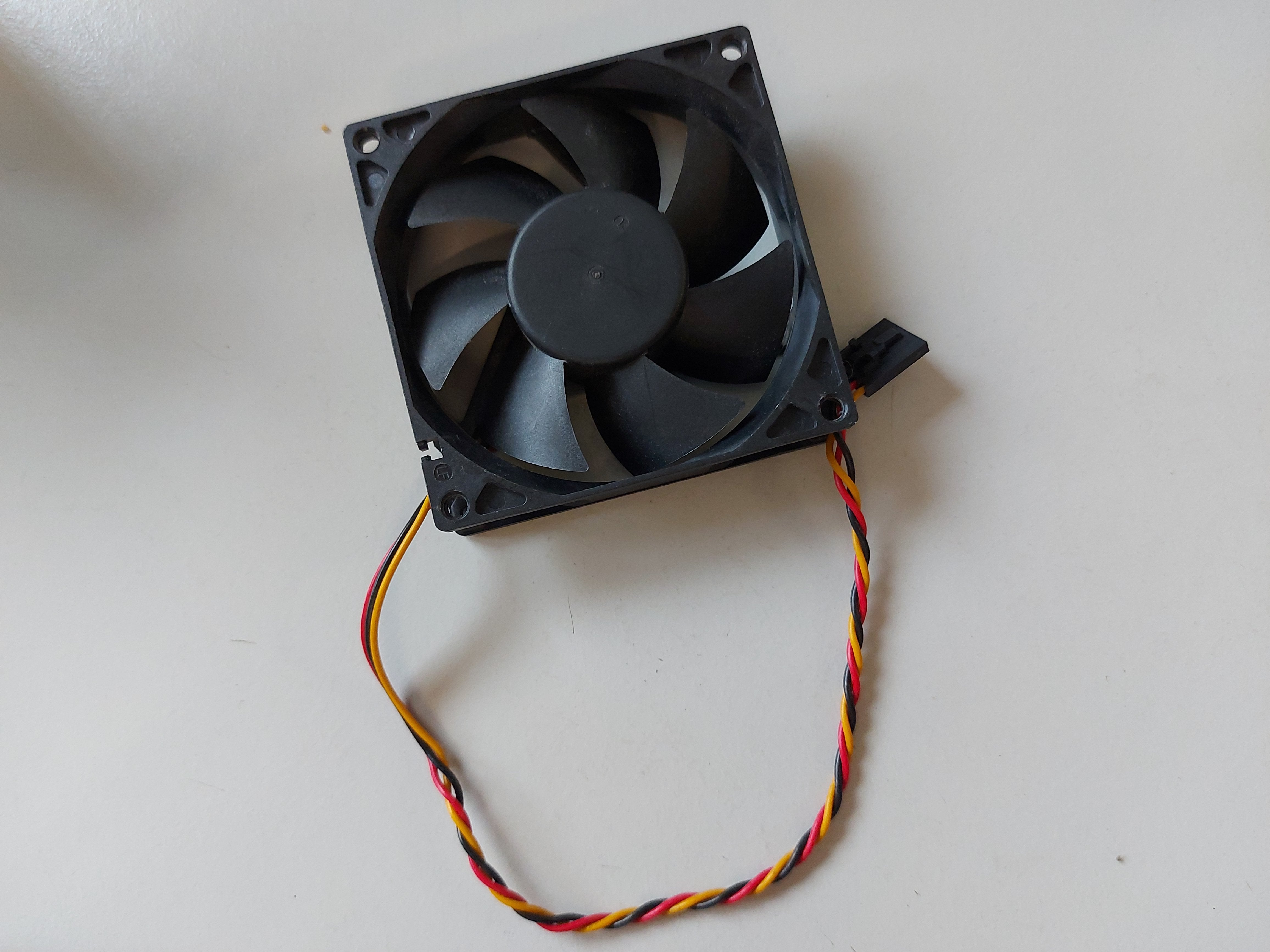 SUPERRED PC Square server fan DC12V0.30A 3 wire 3 pin connector (CHB8012DS-A5)