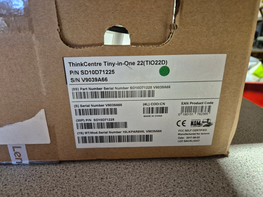 Lenovo 22 TIO ThinkCentre 22" Monitor - Type 10LK ( 00PC071 SD10D71225 ) USED