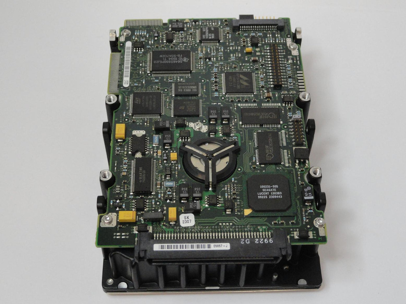 PR05776_9J9006-027_Seagate IBM 18.2GB SCSI 80 Pin 10Krpm 3.5in HDD - Image2