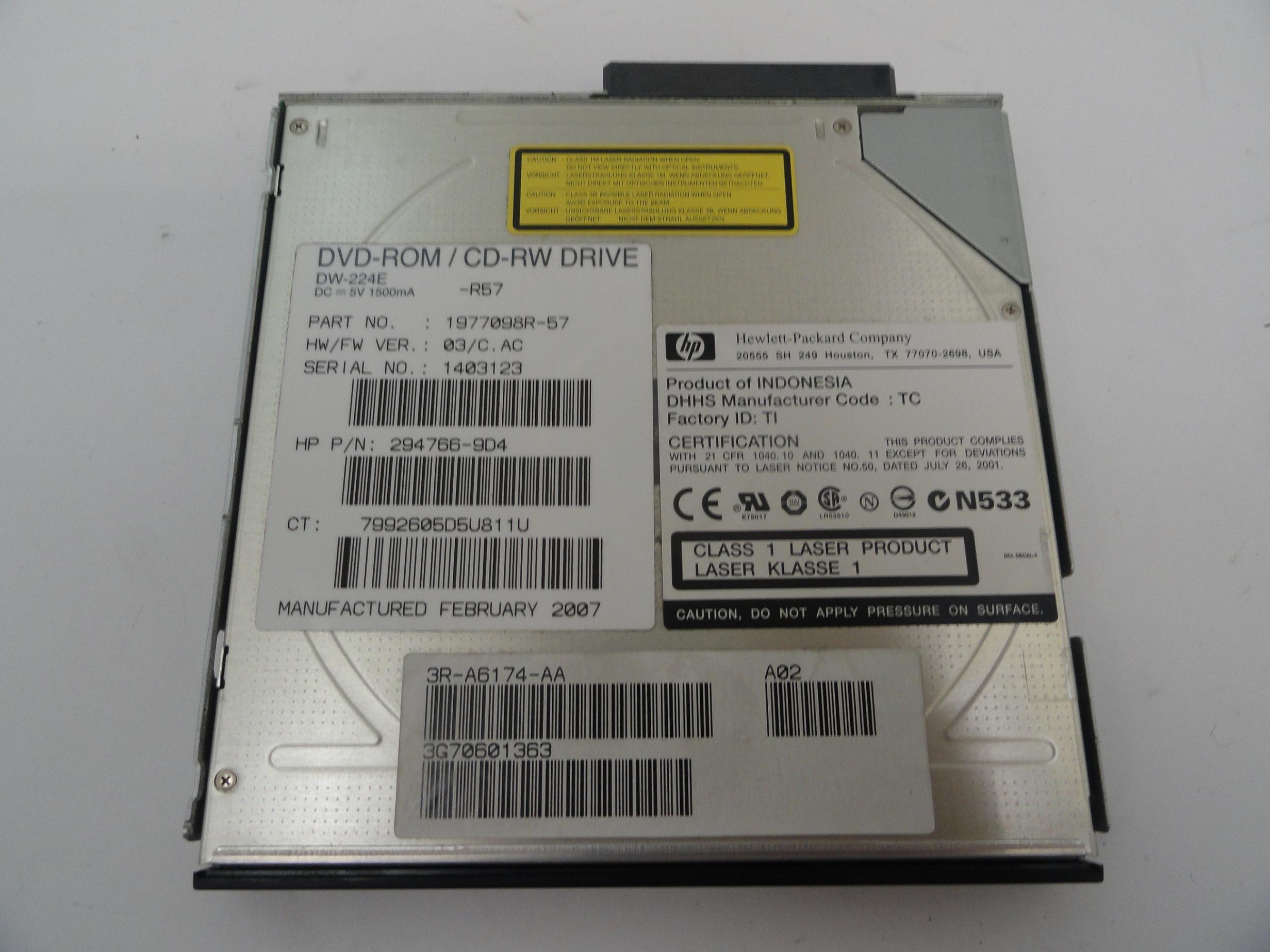 HP 5.25in Slimline CD-RW DVD Drive ( 1977098R-57 DW-224E 294766-9D4 3R-A6174-AA ) REF