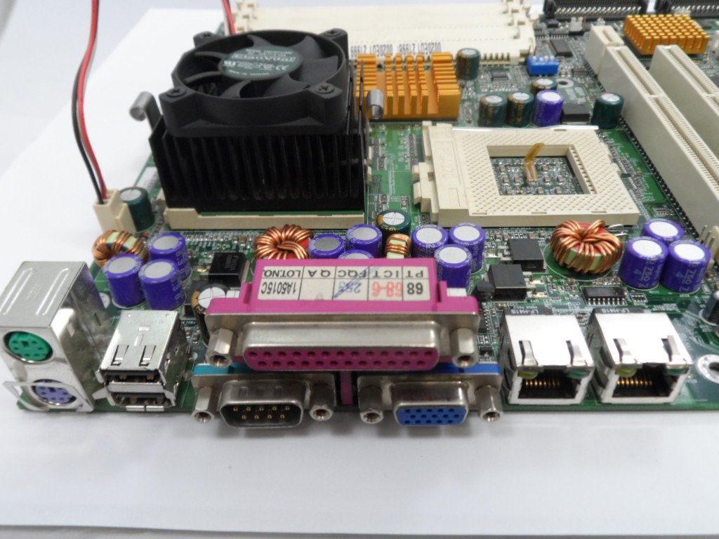 PR18855_GA-6EXDR_Gigabyte GA-6EXDR Motherboard ATX Socket 370 - Image3