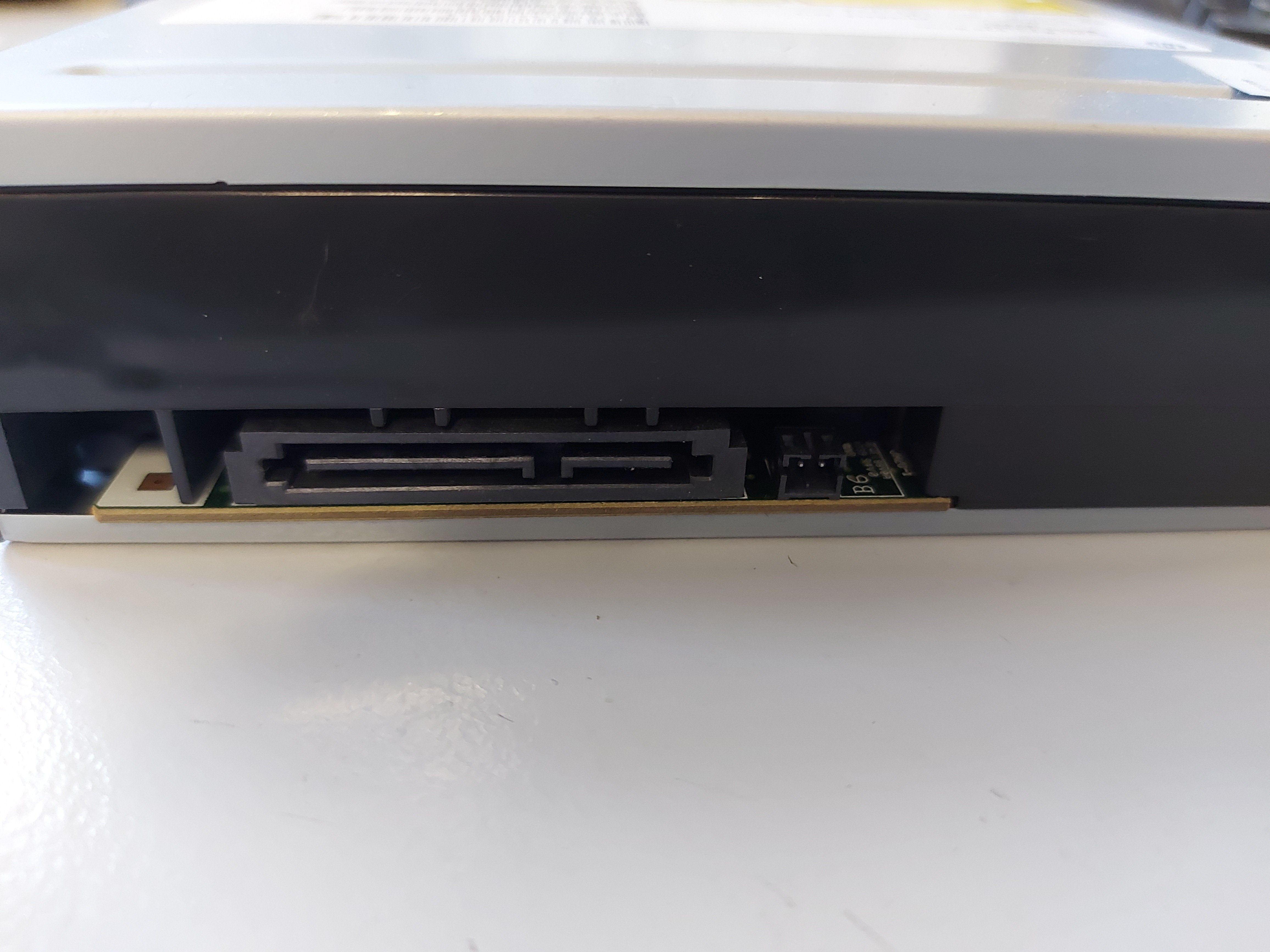 HP GHA3N A2HH Multi-Recorde DVD-RW DVD-Rom Optical SATA Disc Drive (575781-801 690418-001)