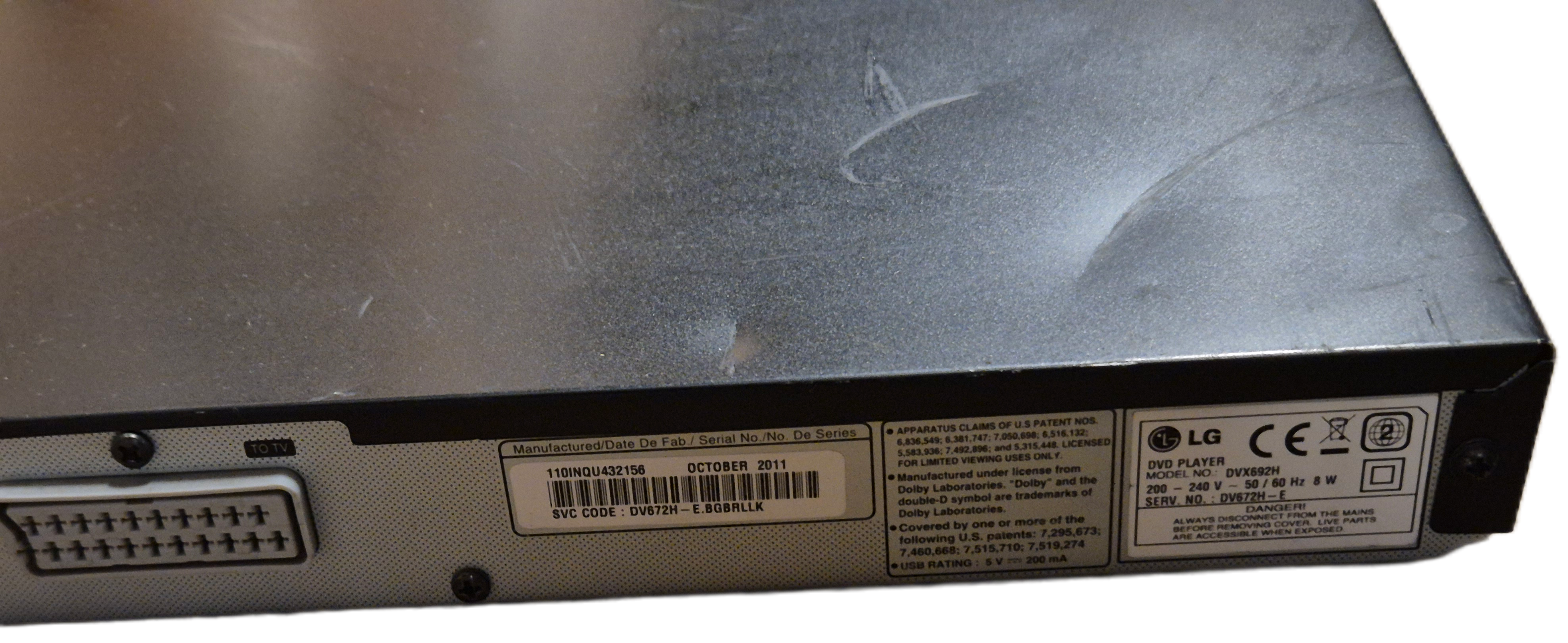 LG Full HD HDMI DVD/CD Player ( DVX692H ) USED