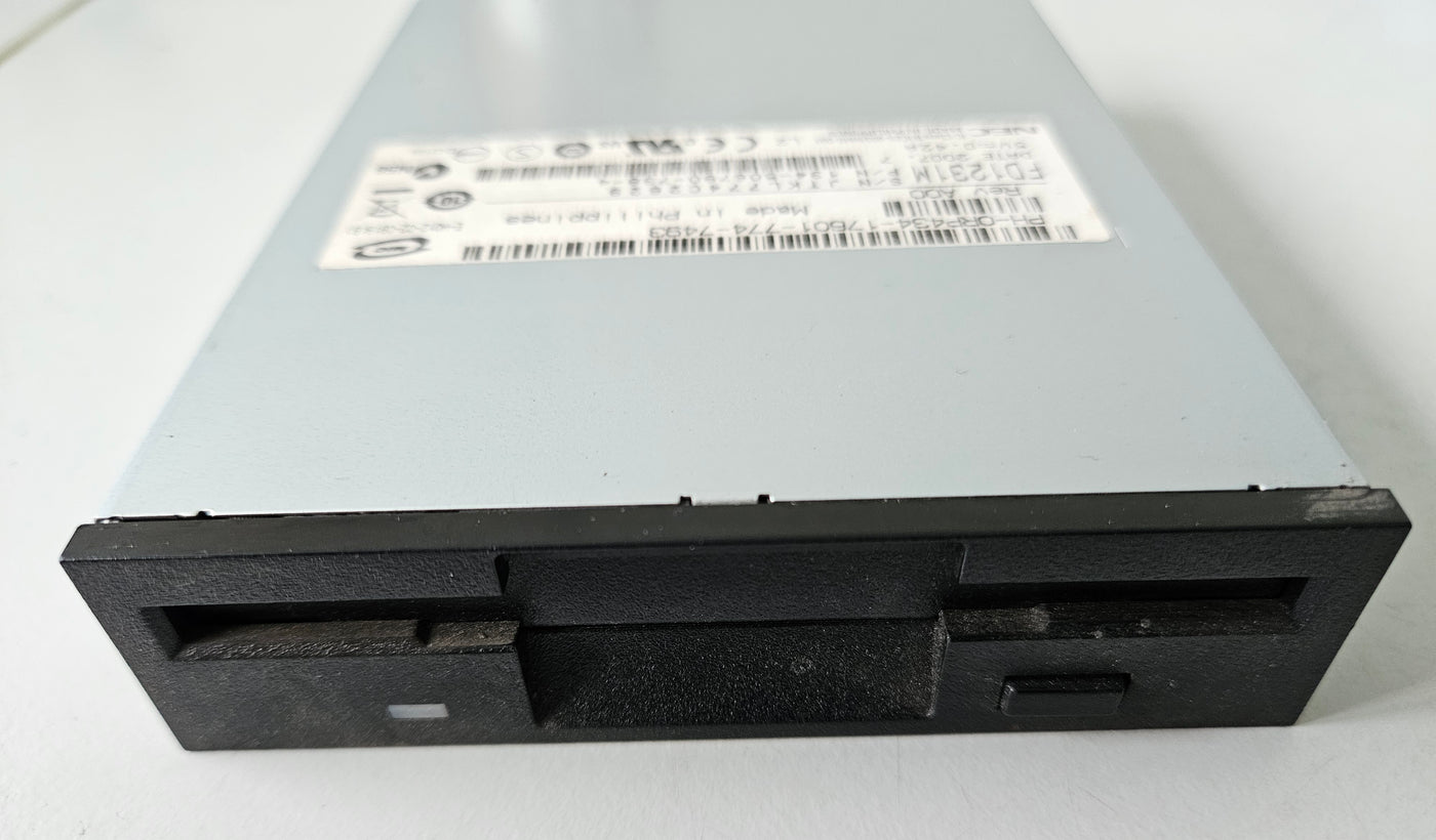 NEC Dell 1.44MB 3.5" IDE Internal Floppy Drive ( 0RP434 FD1231M 134-506790-738-4 ) USED